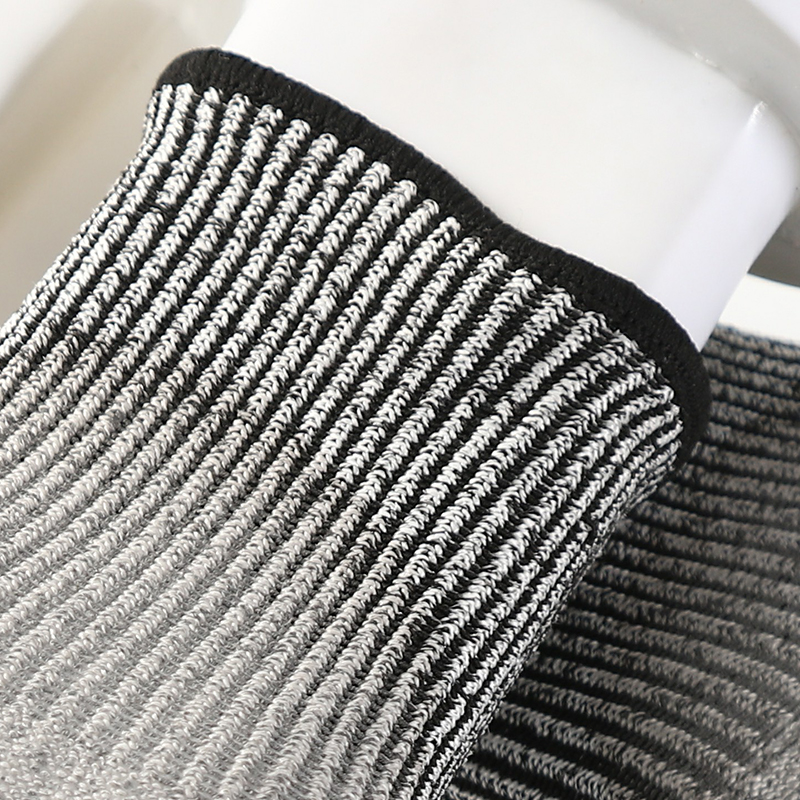 Auti cut gloves with grey pu coated