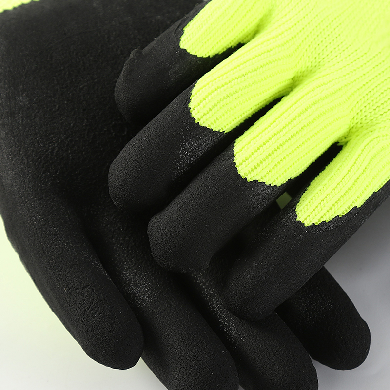 Winter Thermal Latex Foam Coated Warm Gloves With Strong Grip