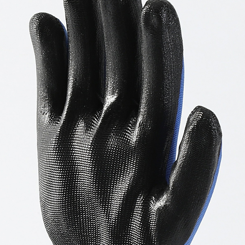 Nitrile coated polyester gloves